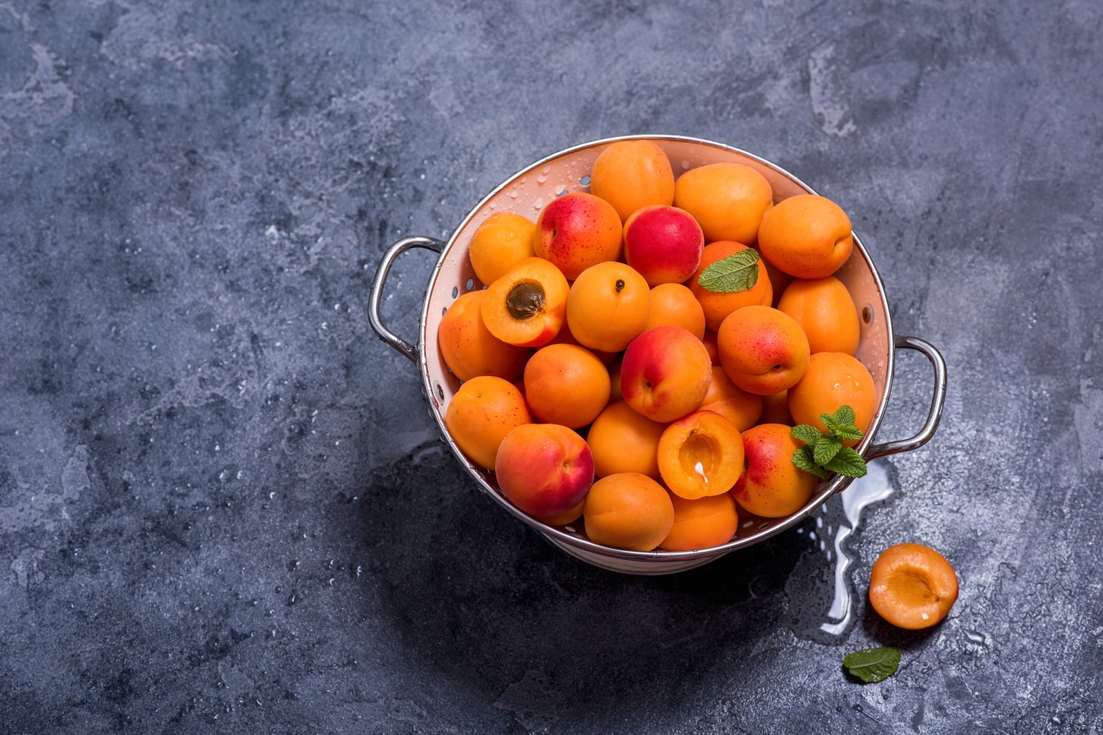 Fresh Apricots